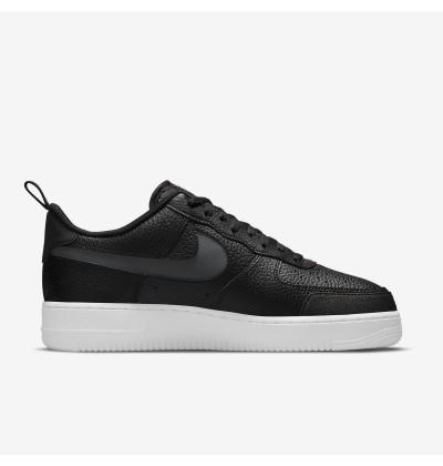 Air Force 1 LV8 'Black Total Orange'